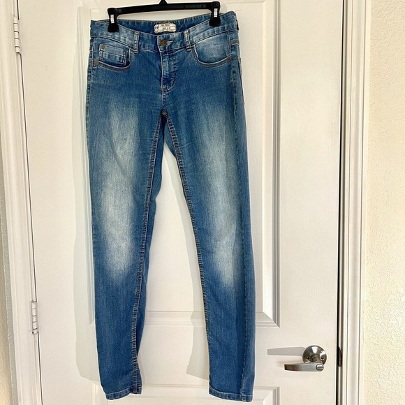 Free People Skinny Blue Jeans Size 24 Womens Stretch Denim Low Rise Med Wash - Picture 1 of 14